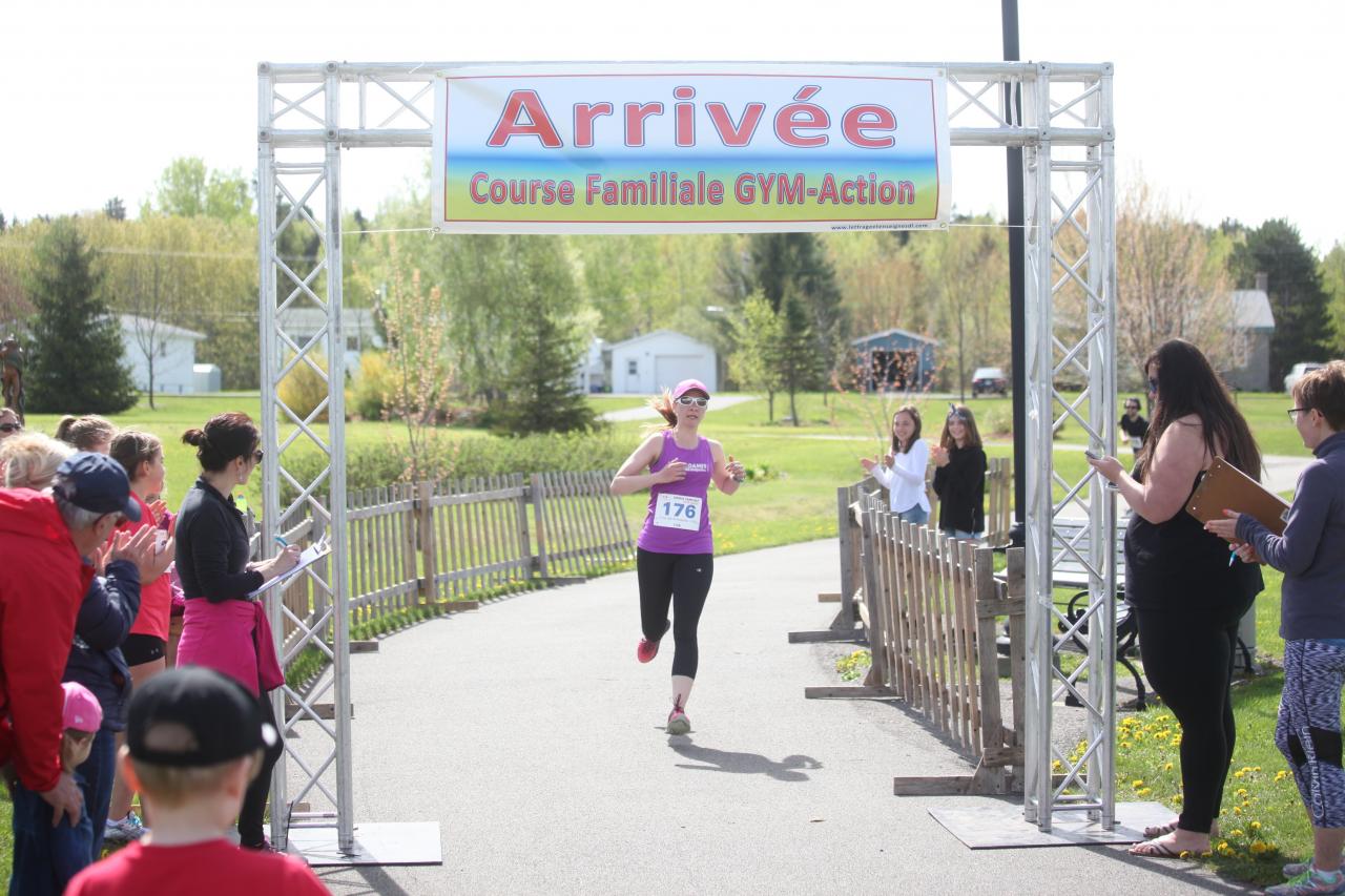 Stéphanie Litalien (10 km)